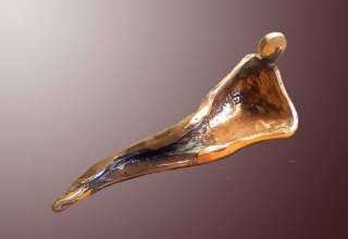 personnage allongé - BRONZES PLEINS